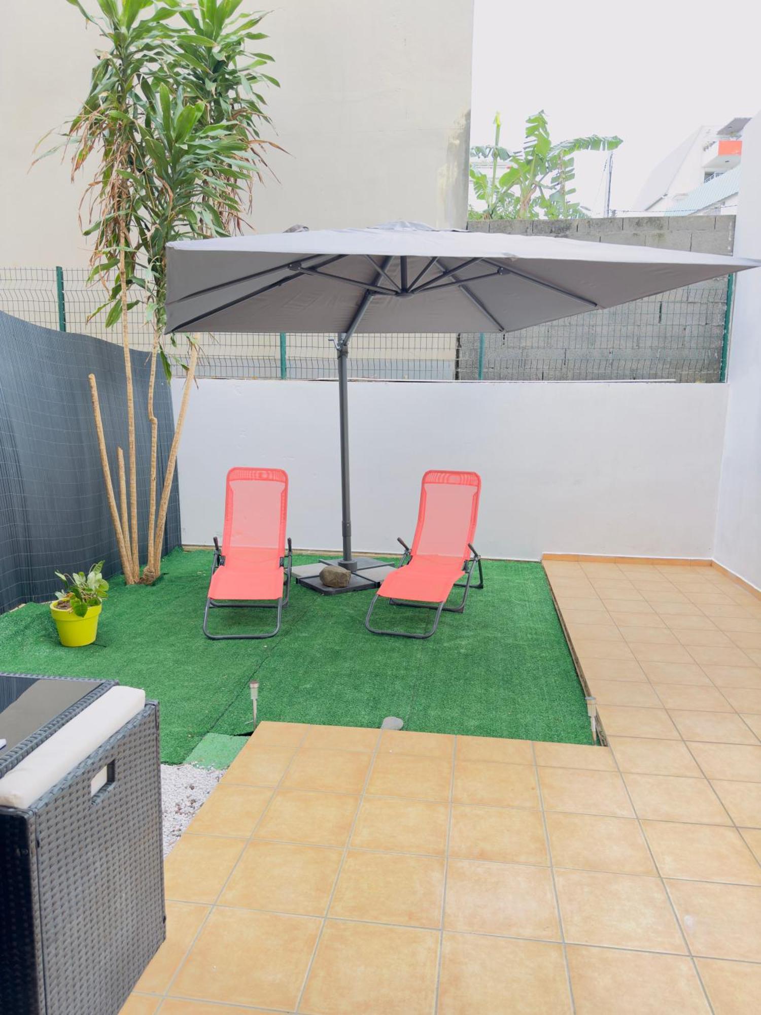 شقة Le Petit Oasis سان دوني المظهر الخارجي الصورة